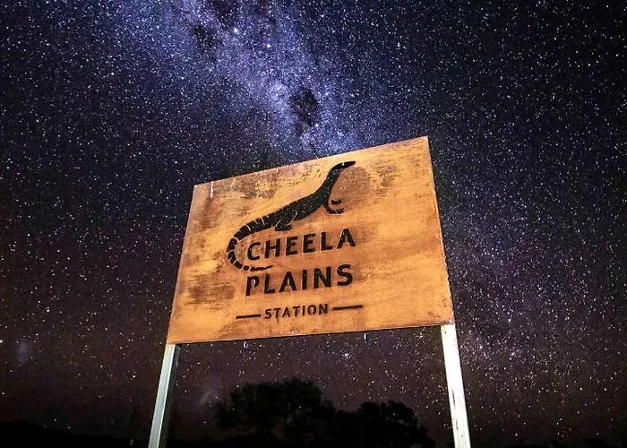 Cheela Plains Station Stay